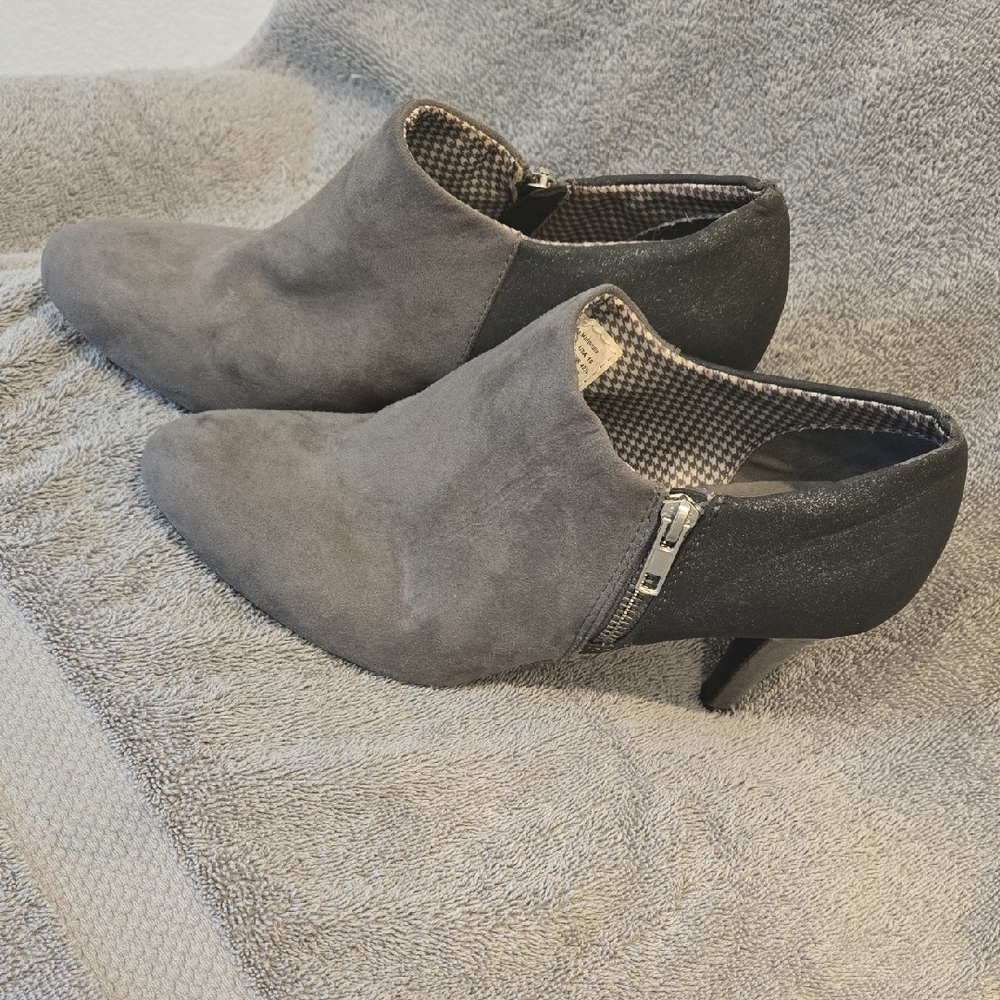 Dexflex Comfort Charcoal Ankle Booties